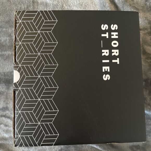 NEW In BOX Short Stories Led Indoor Planter Modern LED Indoor Planter - Picture 6 of 8